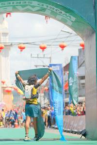 BIB: 411421
                            <button type="button" onclick="openModal(21761507)" class="btn btn-primary btn-sm float-right btn-popup" data-toggle="modal" data-target=".modal-high-quality">
                        <i class="fas fa-shopping-cart"></i> Add to Cart
                    </button>
                                            <button type="button" onclick="isThisMe(21761507, true)" class="btn btn-success btn-sm float-right btn-popup btn-isme hidden" data-toggle="tooltip" data-placement="bottom" title="นี่คือรูปของคุณใช่ไหม คลิกที่นี่เพื่อเอาเข้าอัลบั้ม">
                        <i class="fas fa-plus"></i> Add to album
                    </button>
                    <button type="button" onclick="isThisMe(21761507, false)" class="btn btn-warning btn-sm float-right btn-popup btn-isnotme hidden">
                        <i class="fas fa-ban"></i> Remove from album
                    </button>